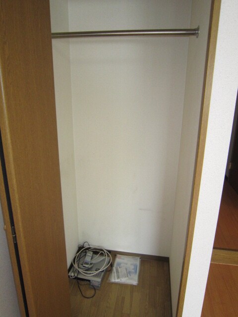 ハイウッズナガタの物件内観写真