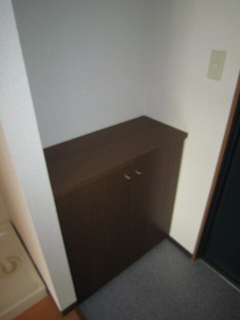 ハイウッズナガタの物件内観写真