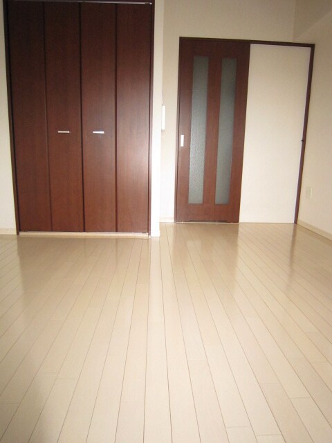 インベスト北梅田の物件内観写真