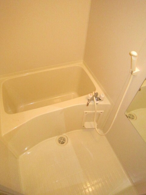 インベスト北梅田の物件内観写真