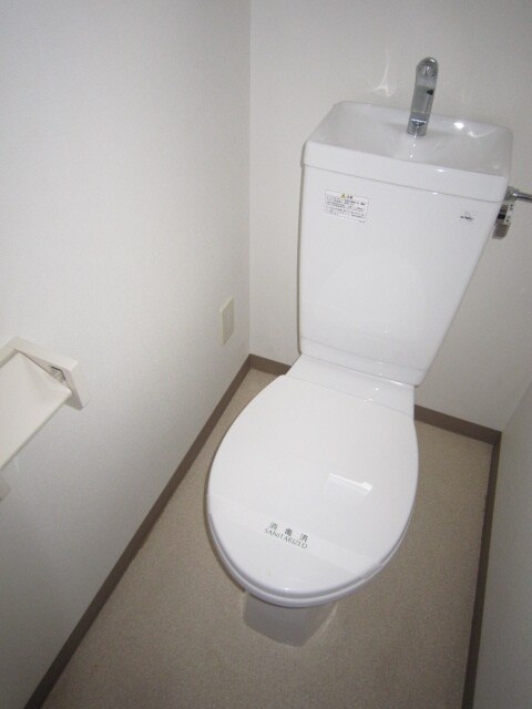 インベスト北梅田の物件内観写真