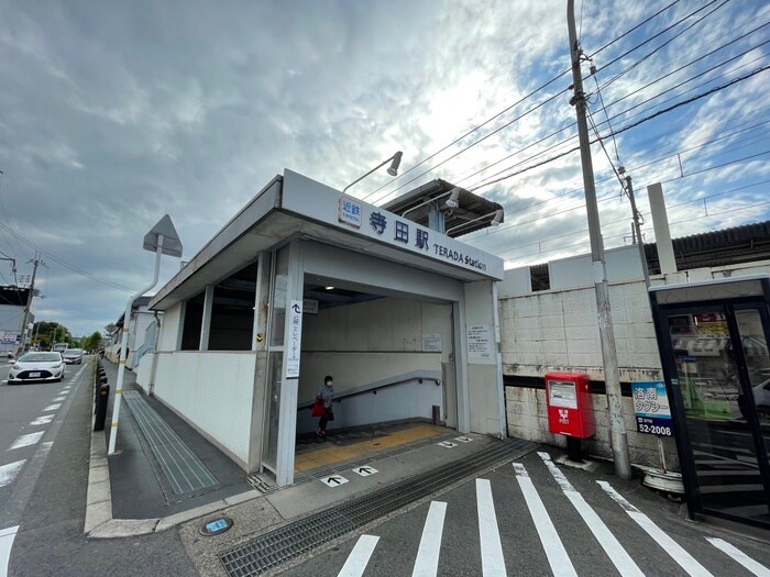 奥村マンションの物件外観写真