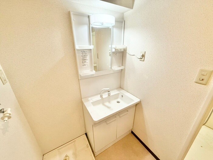 奥村マンションの物件内観写真