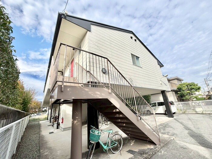 東華苑Ⅲの物件外観写真