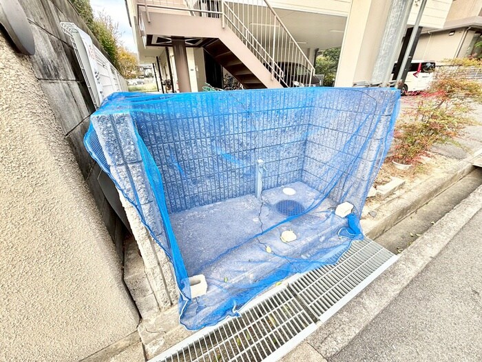 東華苑Ⅲの物件外観写真