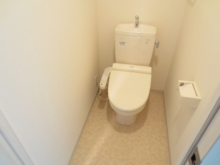 アイ・ウエスト茨木の物件内観写真