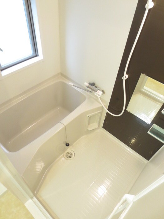 ノースクレセントの物件内観写真