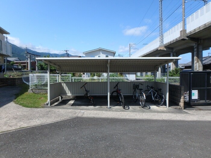 レイクビュ－の物件外観写真