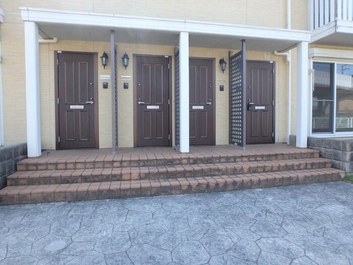 レイクビュ－の物件外観写真