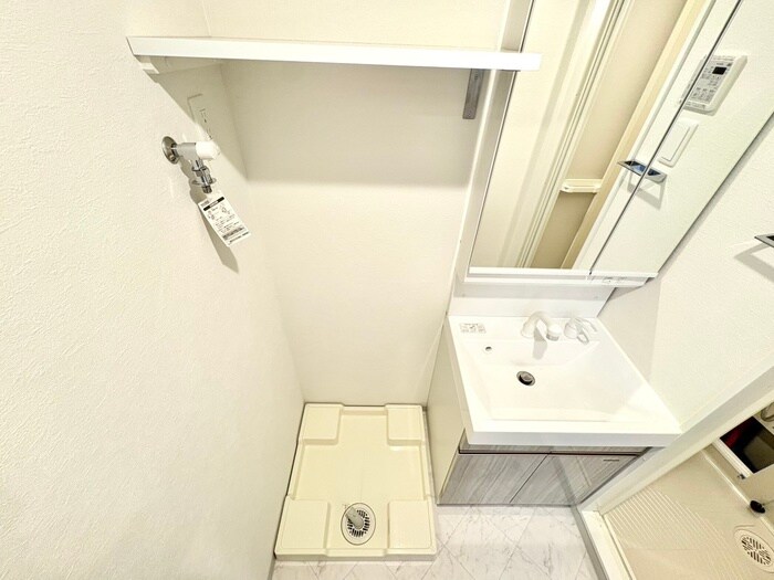 ﾌｧｰｽﾄﾌｨｵｰﾚ京橋ﾉﾜｰﾙ(104)の物件内観写真