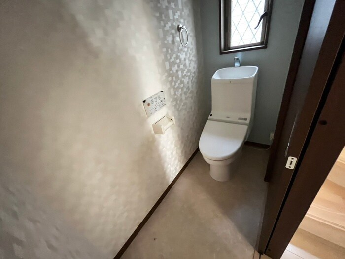 大阪狭山市茱萸木戸建の物件内観写真