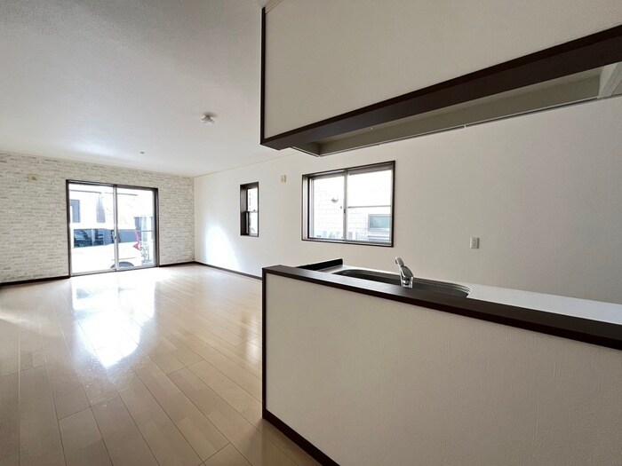 大阪狭山市茱萸木戸建の物件内観写真