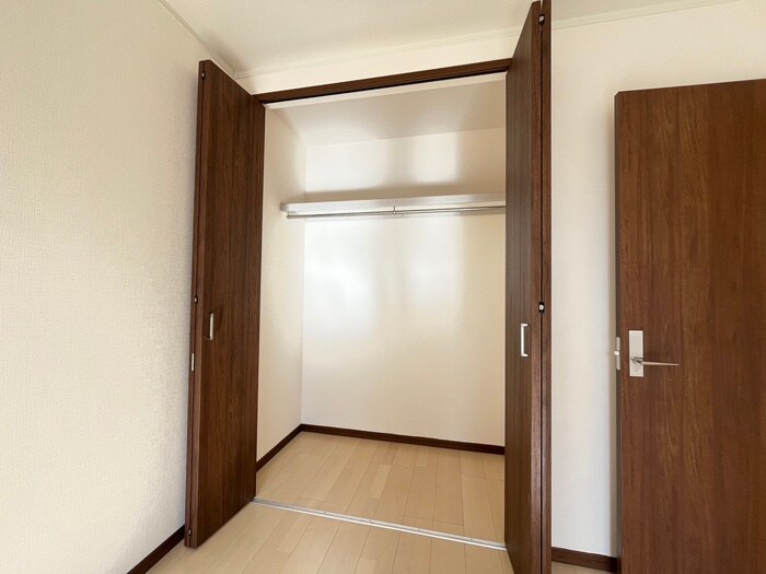 大阪狭山市茱萸木戸建の物件内観写真