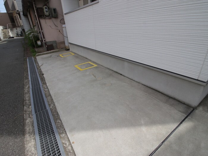 コート･ロッソの物件外観写真