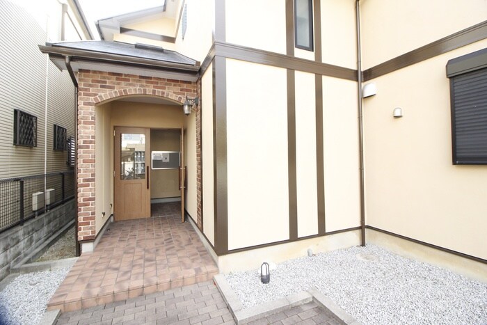 ヴィラ・カサヴェ－ルの物件外観写真