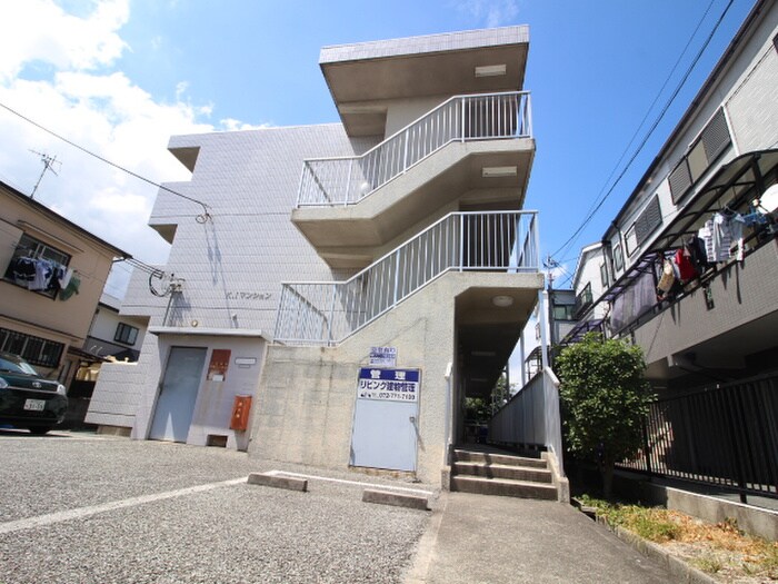 KIマンションの物件外観写真