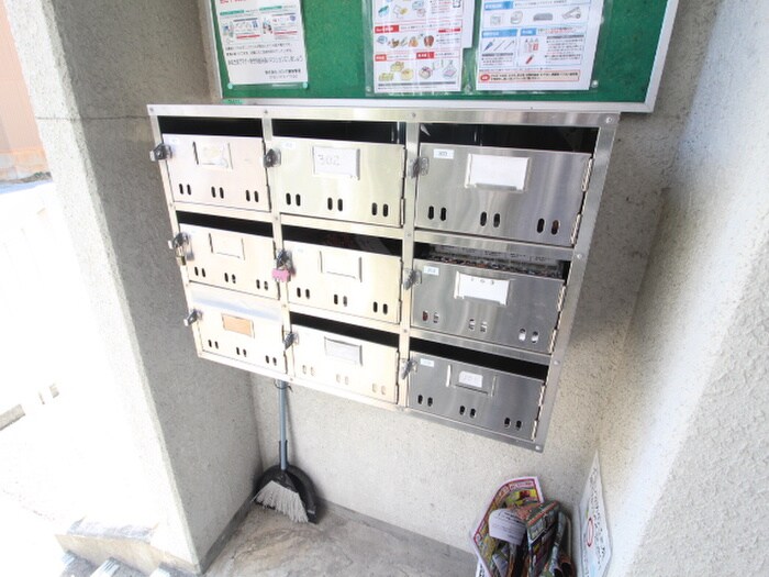 KIマンションの物件外観写真