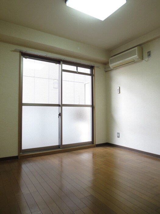 二条ＣＵＢＥの物件内観写真