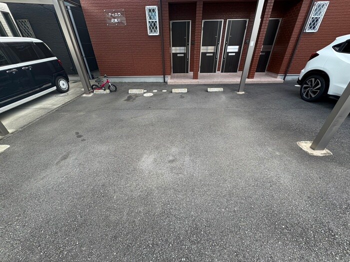 ﾃｨｴﾗ逆瀬川の物件外観写真