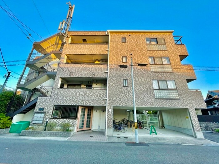 サニーコート石橋の物件外観写真