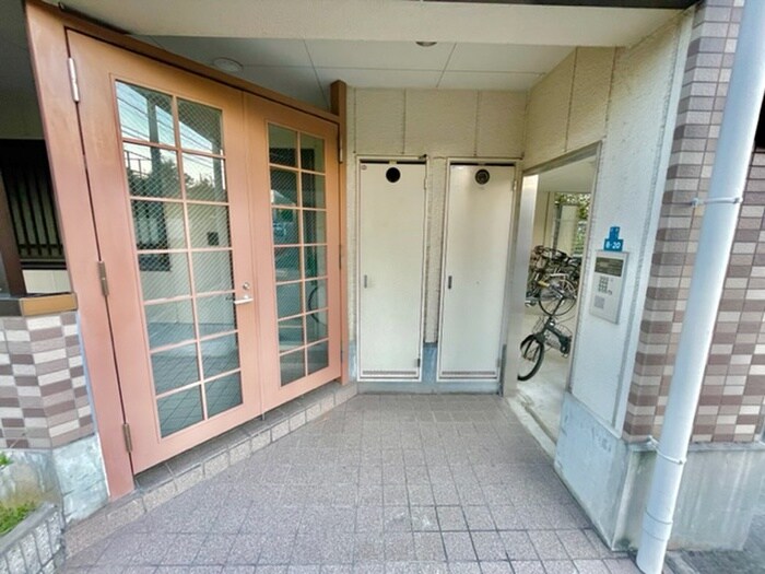 サニーコート石橋の物件外観写真