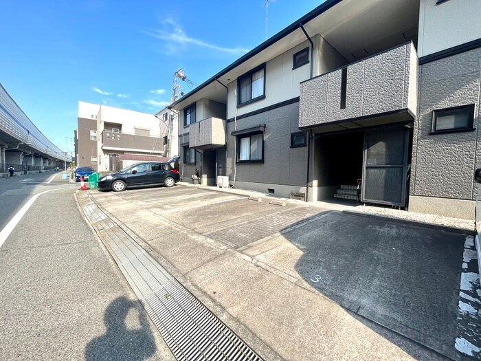 ハイカム－ル松井の物件外観写真