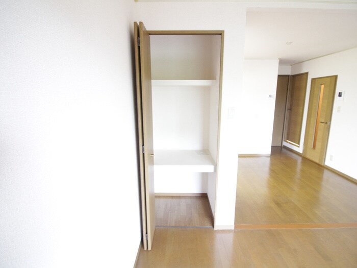 ハイカム－ル松井の物件内観写真