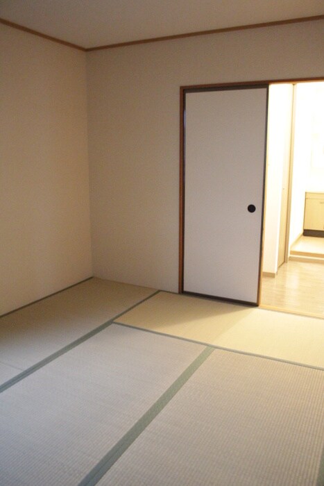 サンライズ加茂壱番館の物件内観写真