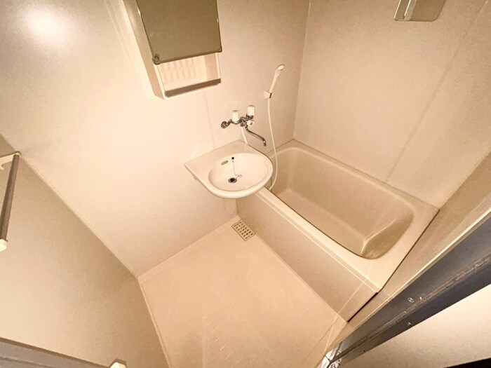 サンハイツ岡本の物件内観写真