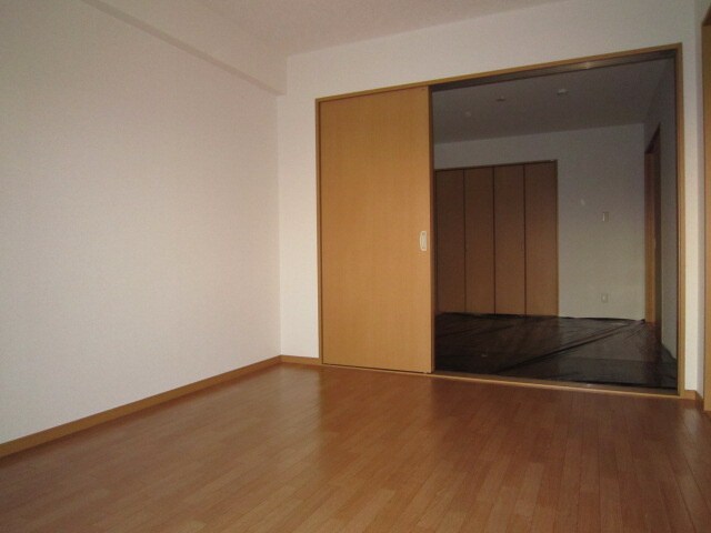 サンフロ－ラの物件内観写真