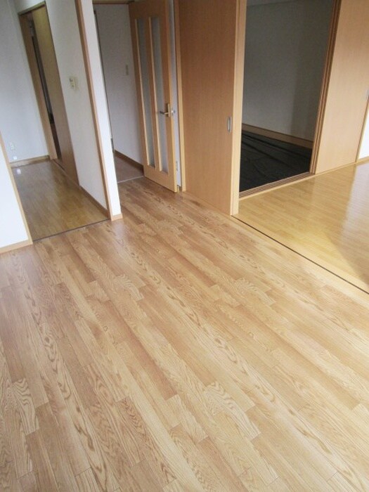 サンフロ－ラの物件内観写真