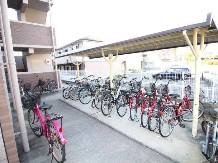 サンフロ－ラの物件外観写真