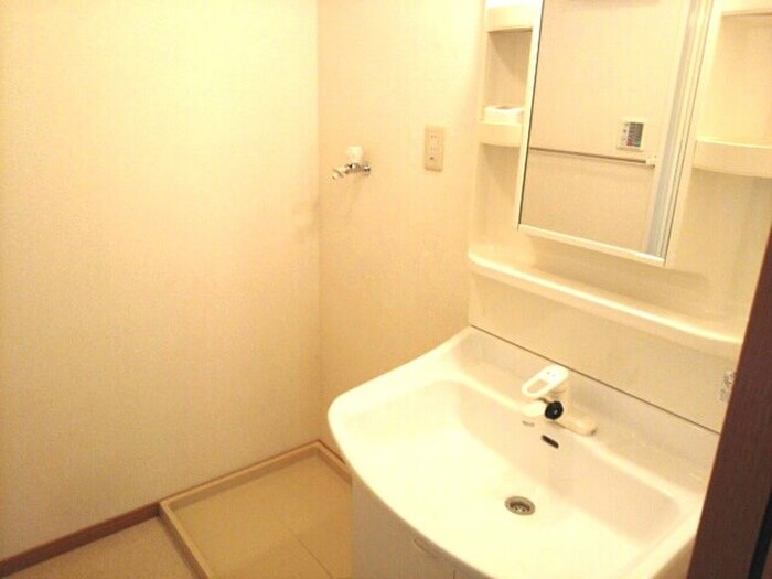 サンフロ－ラの物件内観写真