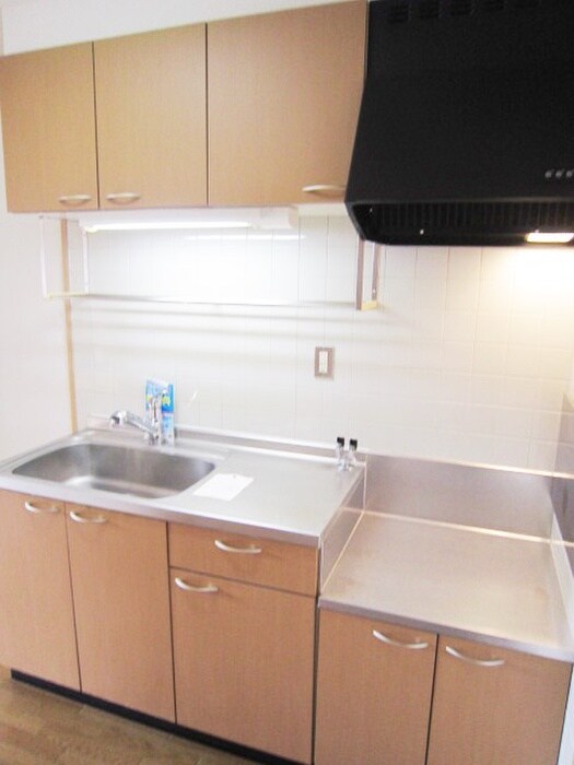 サンフロ－ラの物件内観写真