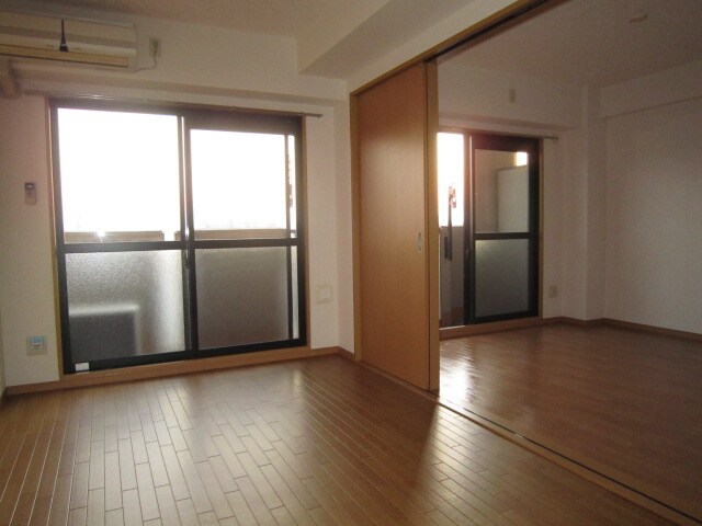 サンフロ－ラの物件内観写真