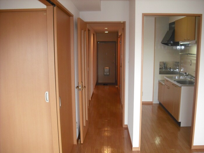 サンフロ－ラの物件内観写真