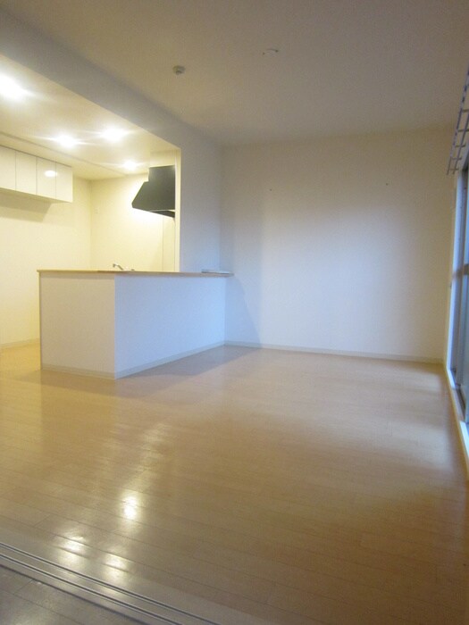 エルシェ柳本の物件内観写真