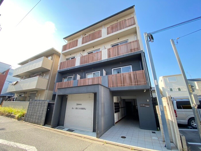 マルティ円町の物件外観写真