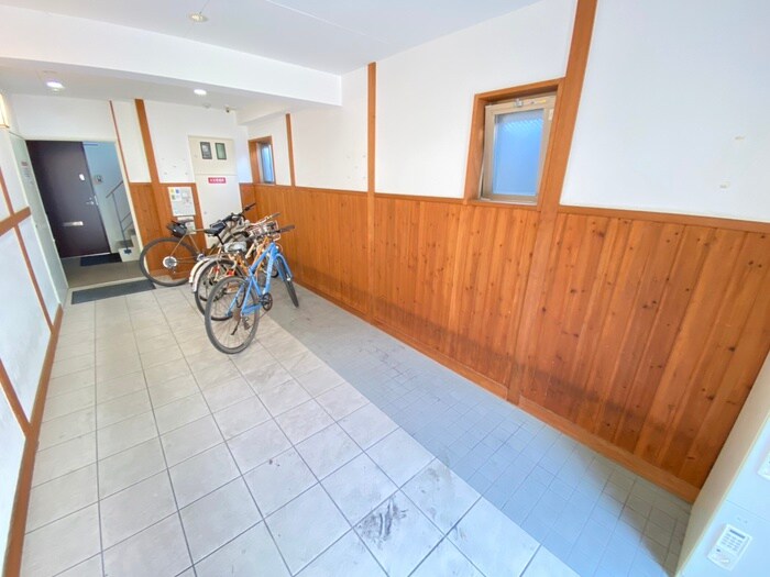 マルティ円町の物件外観写真