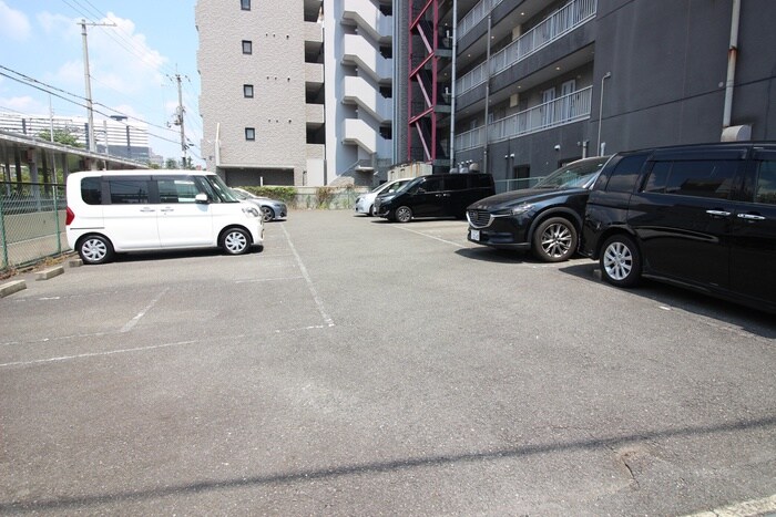 スリーデイズ新大阪の物件外観写真