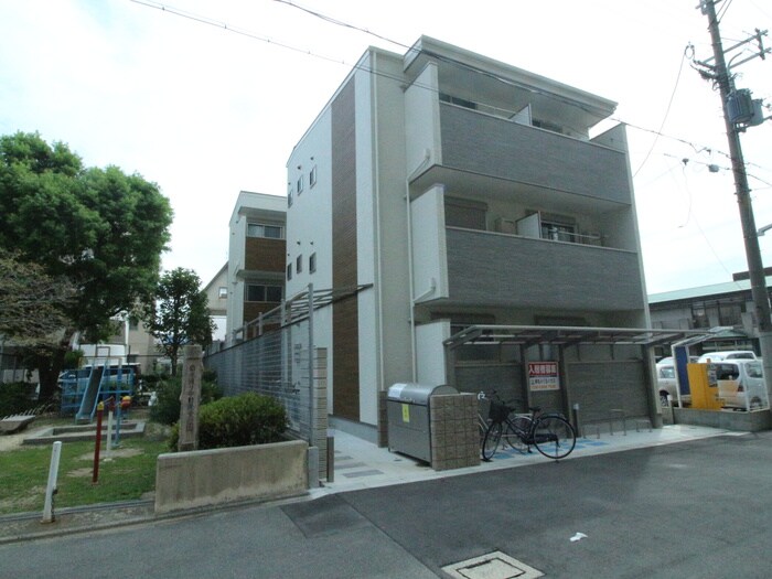 コンフォート菊水通の物件外観写真