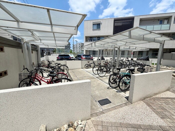 グランデレーヌの物件外観写真