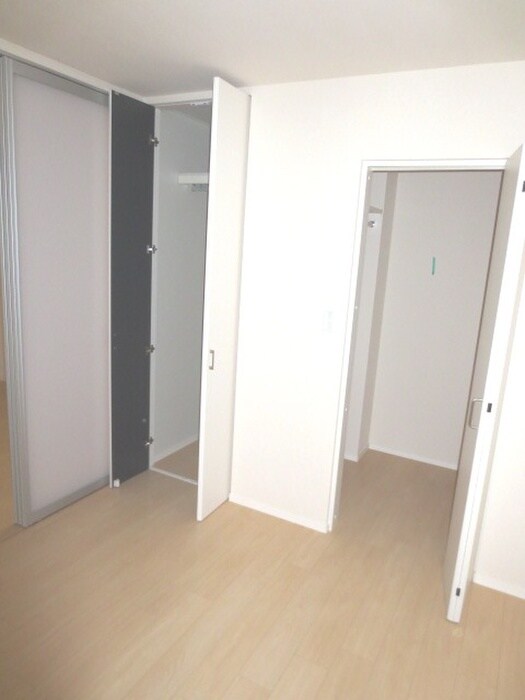 グランデレーヌの物件内観写真