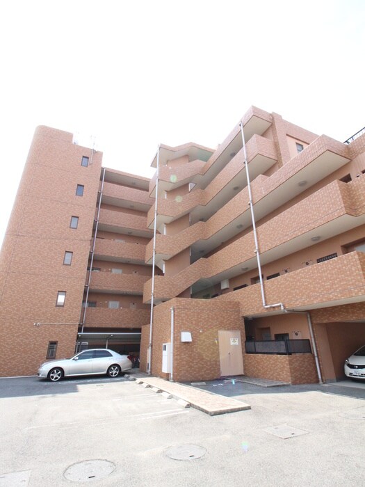 プリュクレ－ルの物件外観写真