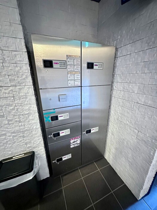 フォース二条城東の物件外観写真