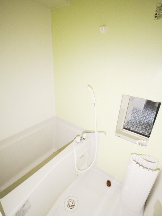 フォース二条城東の物件内観写真