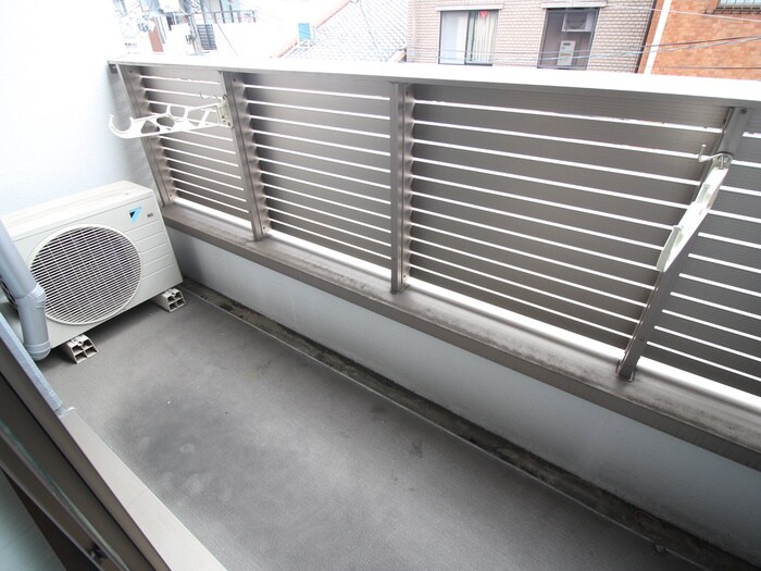 フォース二条城東の物件内観写真