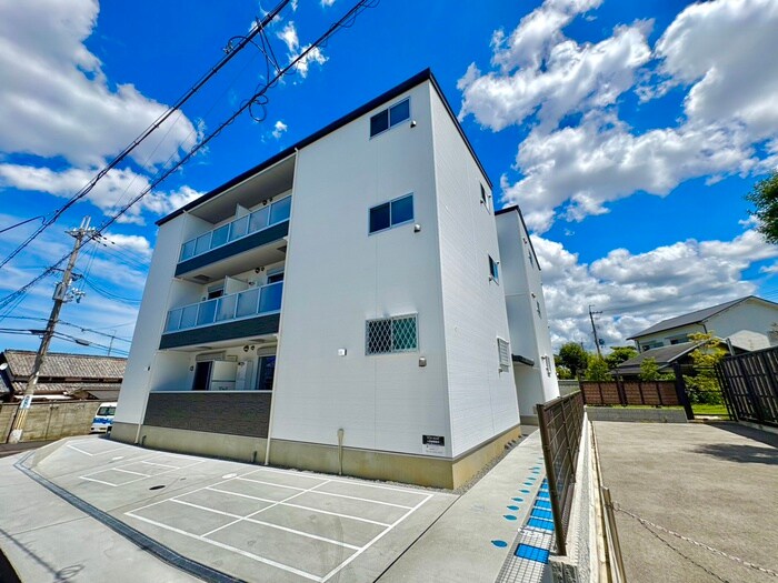 AVANTIO泉佐野の物件外観写真