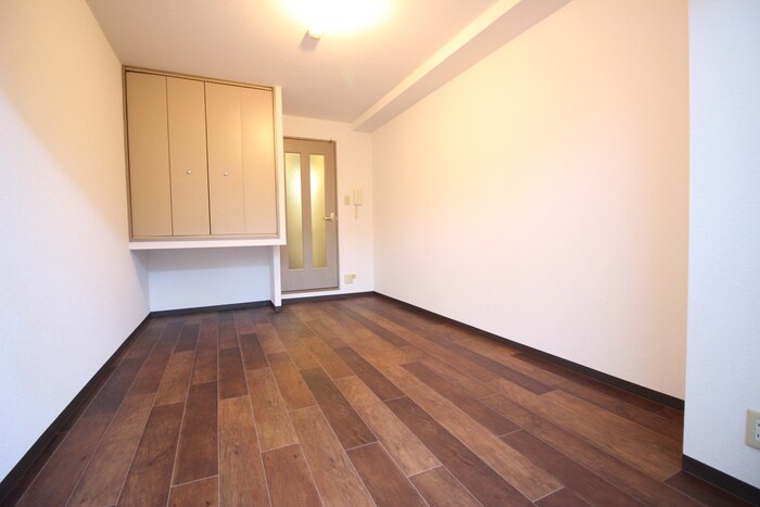 アイリスウエストの物件内観写真