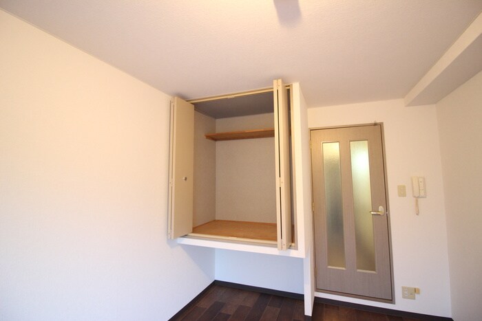 アイリスウエストの物件内観写真